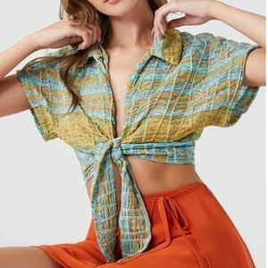 New. Patterned Tie-Front Blouse